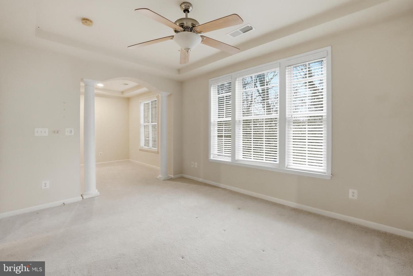 3553 HUNTLEY MANOR LN, ALEXANDRIA, Virginia 22306, 3 Bedrooms Bedrooms, ,2 BathroomsBathrooms,Residential,For sale,3553 HUNTLEY MANOR LN,VAFX2290882 MLS # VAFX2290882