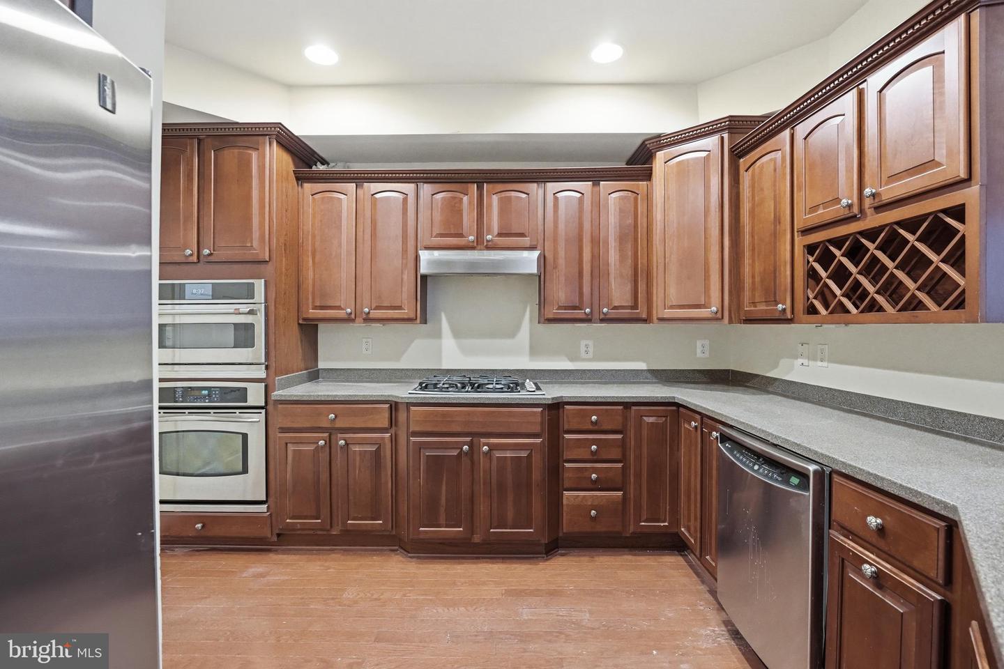 3553 HUNTLEY MANOR LN, ALEXANDRIA, Virginia 22306, 3 Bedrooms Bedrooms, ,2 BathroomsBathrooms,Residential,For sale,3553 HUNTLEY MANOR LN,VAFX2290882 MLS # VAFX2290882