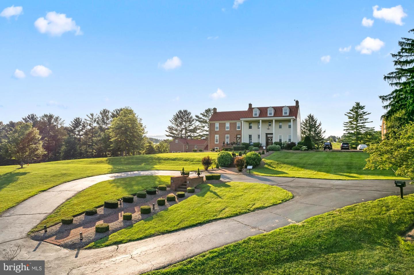 15158 BERLIN TPKE, PURCELLVILLE, Virginia 20132, 6 Bedrooms Bedrooms, ,4 BathroomsBathrooms,Farm,For sale,15158 BERLIN TPKE,VALO2115856 MLS # VALO2115856