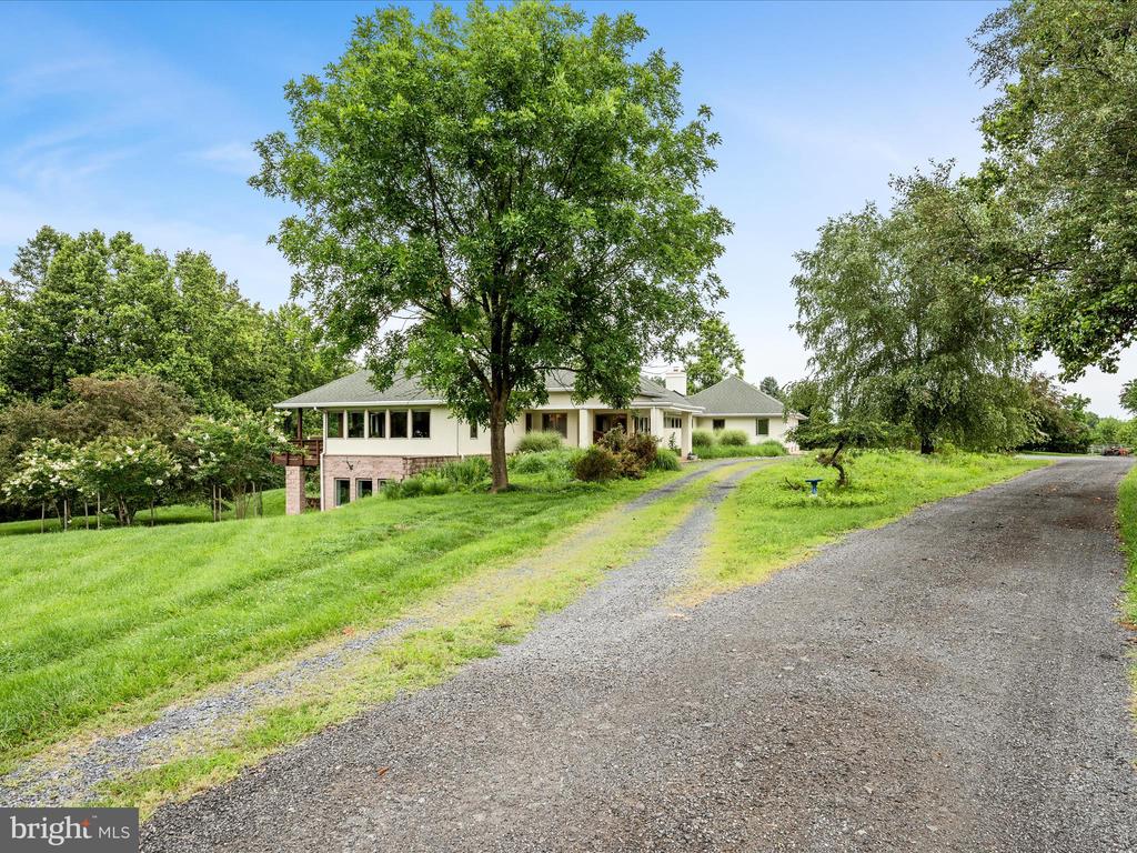 3959 COBBLER MOUNTAIN RD, DELAPLANE, Virginia, 3 Bedrooms Bedrooms, ,2 BathroomsBathrooms,Residential,3959 COBBLER MOUNTAIN RD,VAFQ2020262 MLS # VAFQ2020262