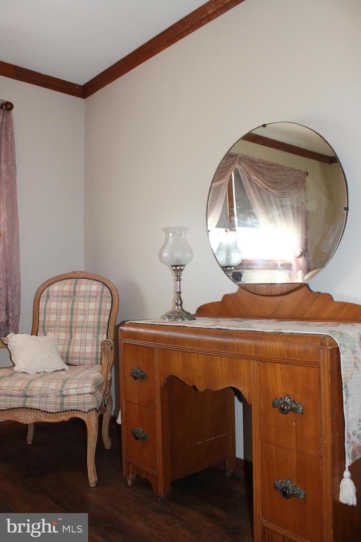 1615 PLEASANT VIEW RD, MOUNT JACKSON, Virginia 22842, 4 Bedrooms Bedrooms, ,2 BathroomsBathrooms,Residential,For sale,1615 PLEASANT VIEW RD,VASH2012018 MLS # VASH2012018