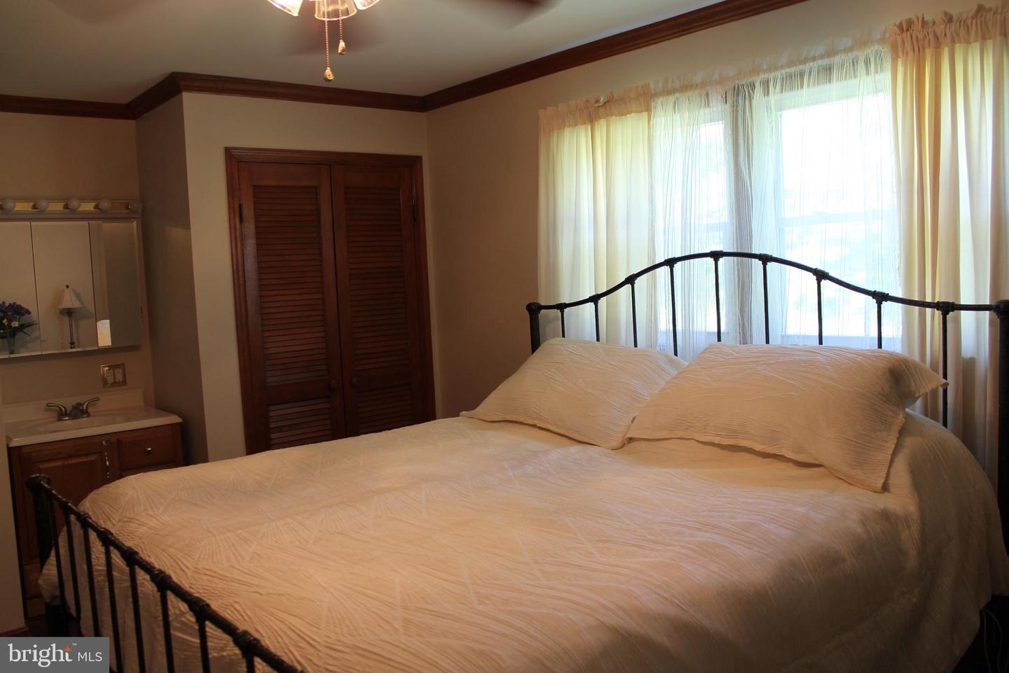 1615 PLEASANT VIEW RD, MOUNT JACKSON, Virginia 22842, 4 Bedrooms Bedrooms, ,2 BathroomsBathrooms,Residential,For sale,1615 PLEASANT VIEW RD,VASH2012018 MLS # VASH2012018