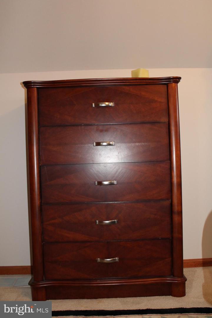 1615 PLEASANT VIEW RD, MOUNT JACKSON, Virginia 22842, 4 Bedrooms Bedrooms, ,2 BathroomsBathrooms,Residential,For sale,1615 PLEASANT VIEW RD,VASH2012018 MLS # VASH2012018