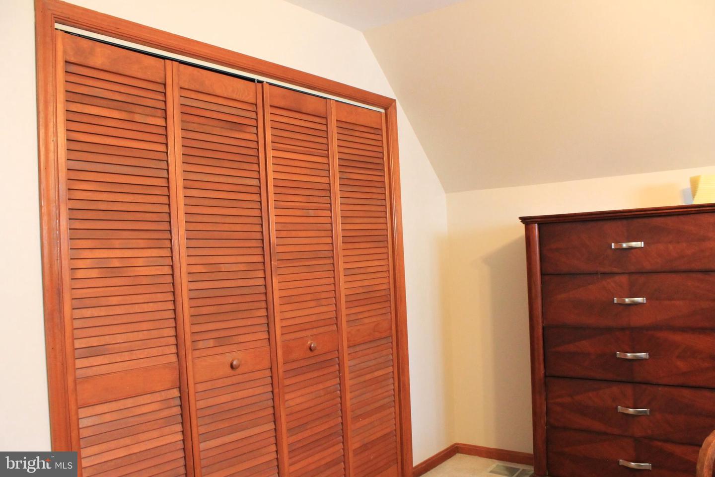 1615 PLEASANT VIEW RD, MOUNT JACKSON, Virginia 22842, 4 Bedrooms Bedrooms, ,2 BathroomsBathrooms,Residential,For sale,1615 PLEASANT VIEW RD,VASH2012018 MLS # VASH2012018