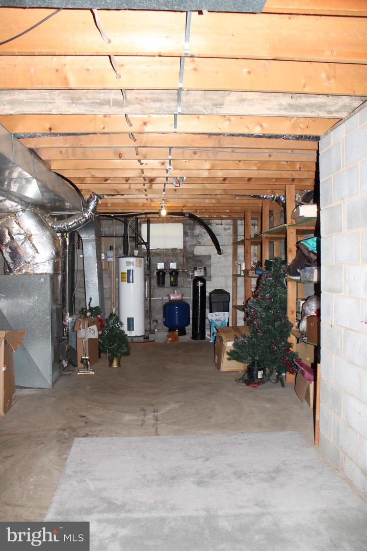 1615 PLEASANT VIEW RD, MOUNT JACKSON, Virginia 22842, 4 Bedrooms Bedrooms, ,2 BathroomsBathrooms,Residential,For sale,1615 PLEASANT VIEW RD,VASH2012018 MLS # VASH2012018