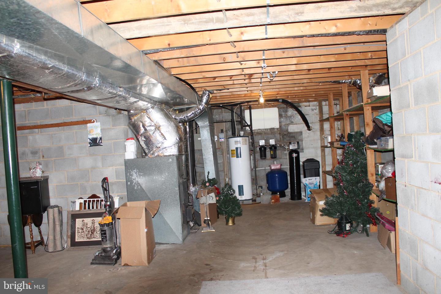 1615 PLEASANT VIEW RD, MOUNT JACKSON, Virginia 22842, 4 Bedrooms Bedrooms, ,2 BathroomsBathrooms,Residential,For sale,1615 PLEASANT VIEW RD,VASH2012018 MLS # VASH2012018