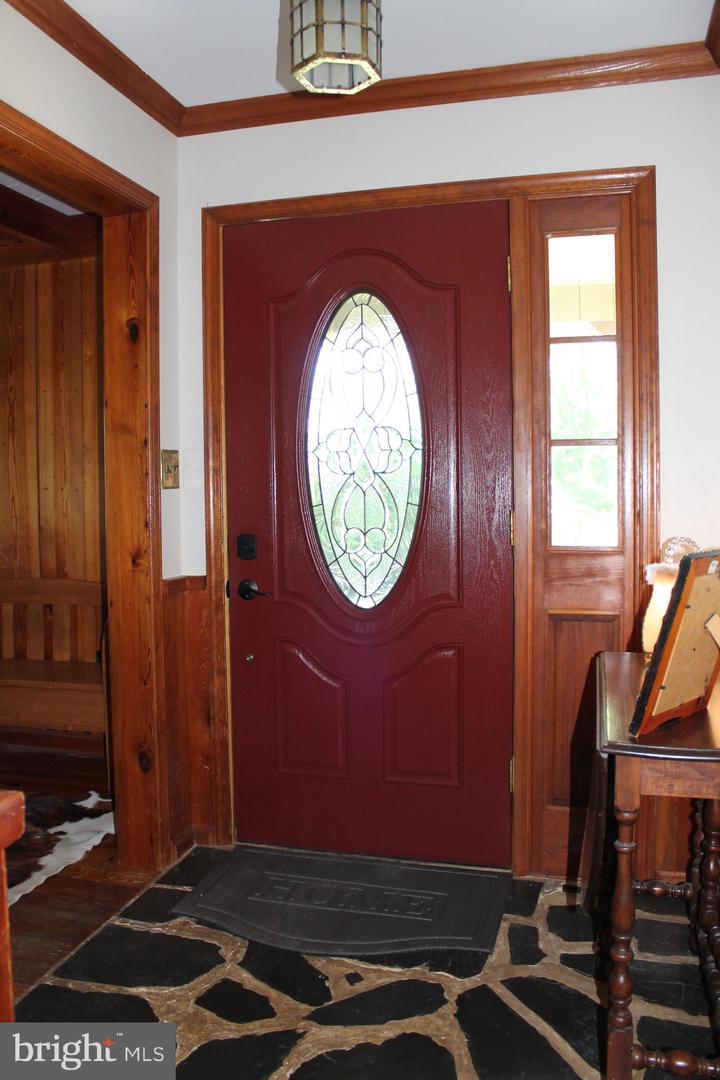 1615 PLEASANT VIEW RD, MOUNT JACKSON, Virginia 22842, 4 Bedrooms Bedrooms, ,2 BathroomsBathrooms,Residential,For sale,1615 PLEASANT VIEW RD,VASH2012018 MLS # VASH2012018