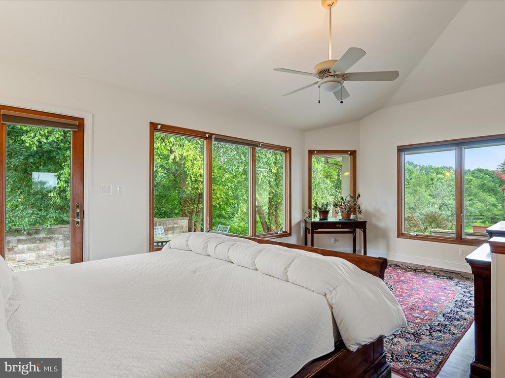 3959 COBBLER MOUNTAIN RD, DELAPLANE, Virginia, 3 Bedrooms Bedrooms, ,2 BathroomsBathrooms,Residential,3959 COBBLER MOUNTAIN RD,VAFQ2017454 MLS # VAFQ2017454