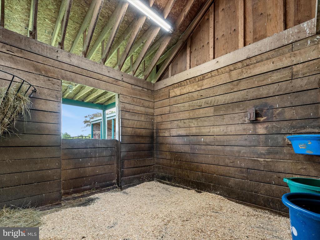 3959 COBBLER MOUNTAIN RD, DELAPLANE, Virginia, 3 Bedrooms Bedrooms, ,2 BathroomsBathrooms,Residential,3959 COBBLER MOUNTAIN RD,VAFQ2017454 MLS # VAFQ2017454