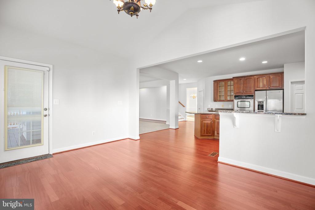 6617 BROAD CREEK OVERLOOK, FREDERICKSBURG, Virginia 22407, 4 Bedrooms Bedrooms, ,3 BathroomsBathrooms,Residential,6617 BROAD CREEK OVERLOOK,VASP2038386 MLS # VASP2038386