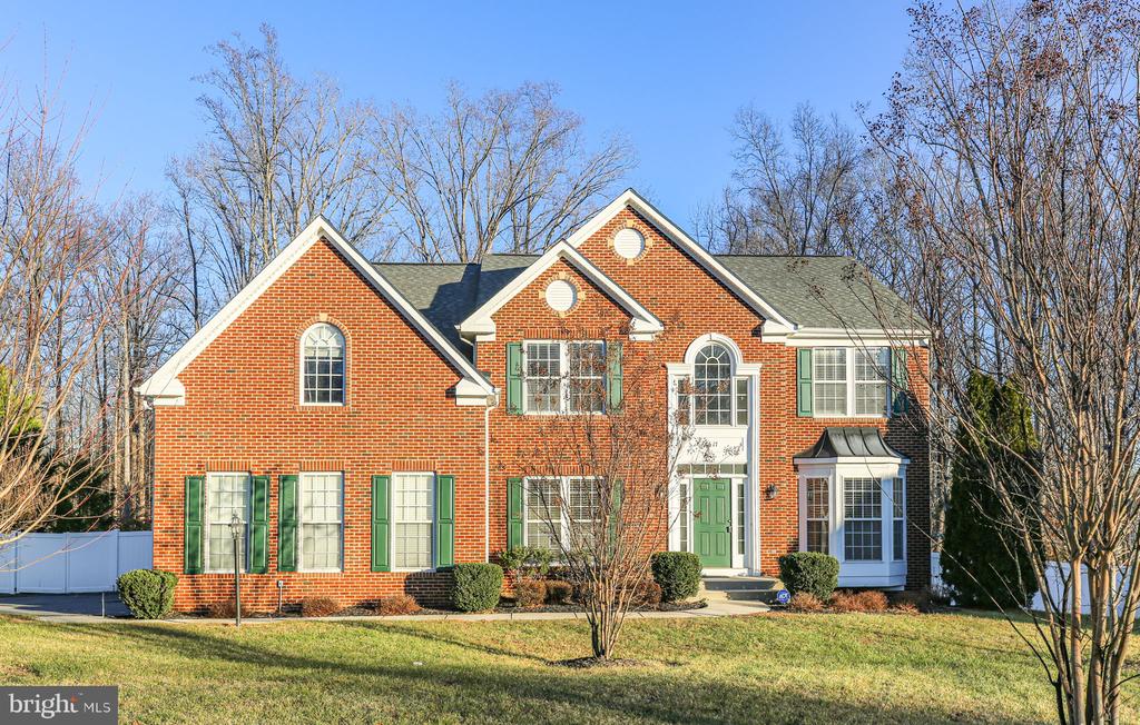 6617 BROAD CREEK OVERLOOK, FREDERICKSBURG, Virginia 22407, 4 Bedrooms Bedrooms, ,3 BathroomsBathrooms,Residential,6617 BROAD CREEK OVERLOOK,VASP2038386 MLS # VASP2038386