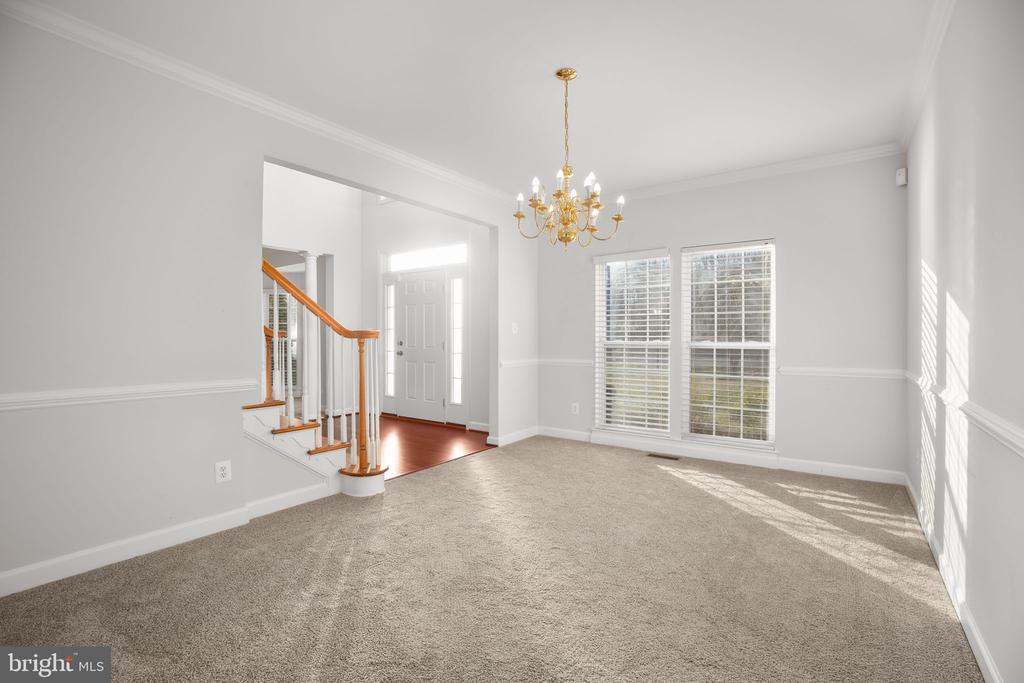 6617 BROAD CREEK OVERLOOK, FREDERICKSBURG, Virginia 22407, 4 Bedrooms Bedrooms, ,3 BathroomsBathrooms,Residential,6617 BROAD CREEK OVERLOOK,VASP2038386 MLS # VASP2038386