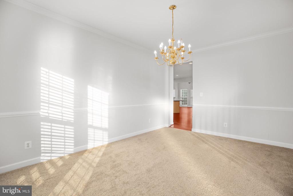 6617 BROAD CREEK OVERLOOK, FREDERICKSBURG, Virginia 22407, 4 Bedrooms Bedrooms, ,3 BathroomsBathrooms,Residential,6617 BROAD CREEK OVERLOOK,VASP2038386 MLS # VASP2038386