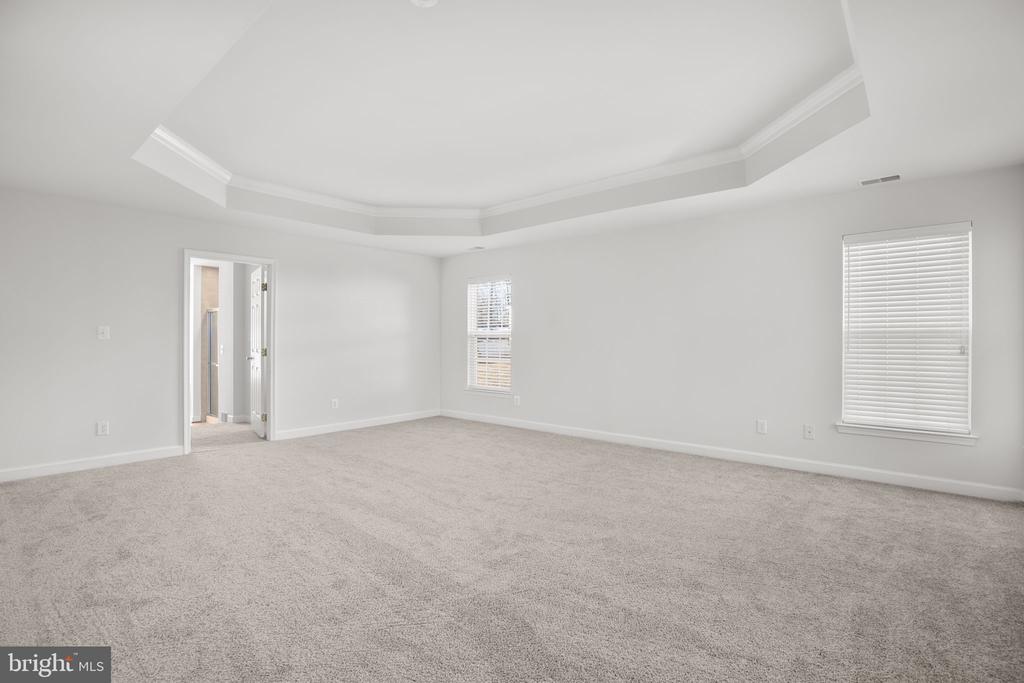 6617 BROAD CREEK OVERLOOK, FREDERICKSBURG, Virginia 22407, 4 Bedrooms Bedrooms, ,3 BathroomsBathrooms,Residential,6617 BROAD CREEK OVERLOOK,VASP2038386 MLS # VASP2038386