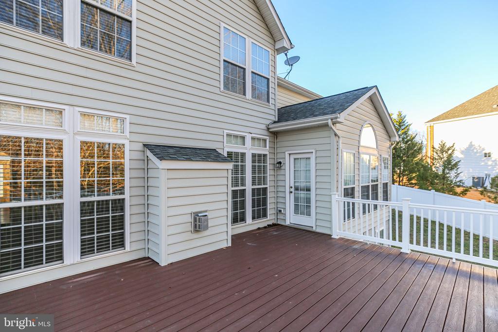 6617 BROAD CREEK OVERLOOK, FREDERICKSBURG, Virginia 22407, 4 Bedrooms Bedrooms, ,3 BathroomsBathrooms,Residential,6617 BROAD CREEK OVERLOOK,VASP2038386 MLS # VASP2038386