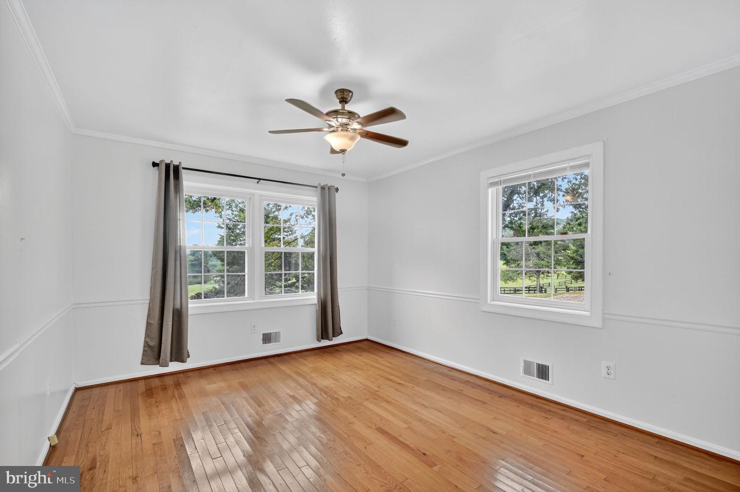 5084 FAIRVIEW LN, BROAD RUN, Virginia 20137, 4 Bedrooms Bedrooms, 7 Rooms Rooms,3 BathroomsBathrooms,Residential,For sale,5084 FAIRVIEW LN,VAFQ2018478 MLS # VAFQ2018478