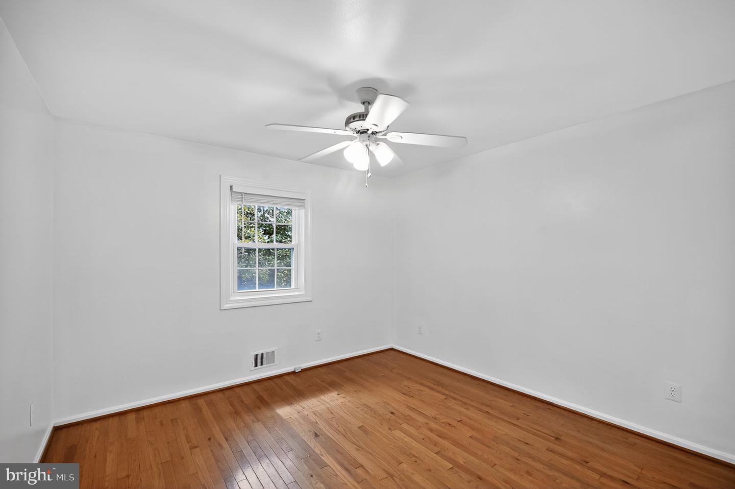 5084 FAIRVIEW LN, BROAD RUN, Virginia 20137, 4 Bedrooms Bedrooms, 7 Rooms Rooms,3 BathroomsBathrooms,Residential,For sale,5084 FAIRVIEW LN,VAFQ2018478 MLS # VAFQ2018478