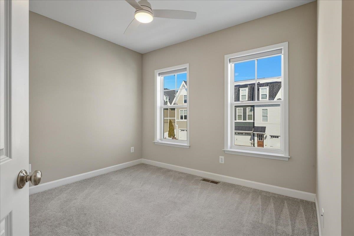 3262 CHARLESTON BLVD, ROCKINGHAM, Virginia 22801, 3 Bedrooms Bedrooms, ,2 BathroomsBathrooms,Residential,3262 CHARLESTON BLVD,673264 MLS # 673264