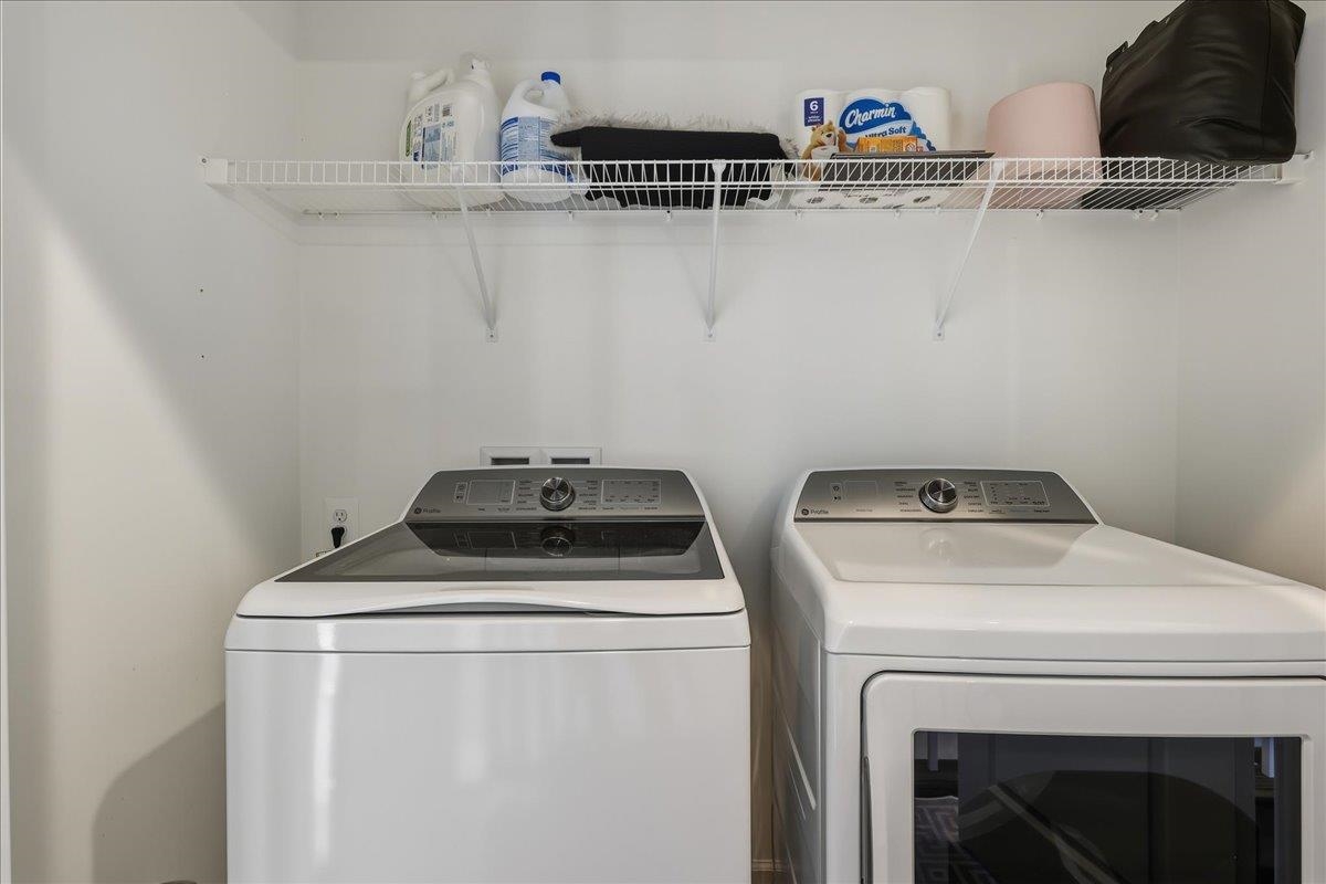 3262 CHARLESTON BLVD, ROCKINGHAM, Virginia 22801, 3 Bedrooms Bedrooms, ,2 BathroomsBathrooms,Residential,3262 CHARLESTON BLVD,673264 MLS # 673264