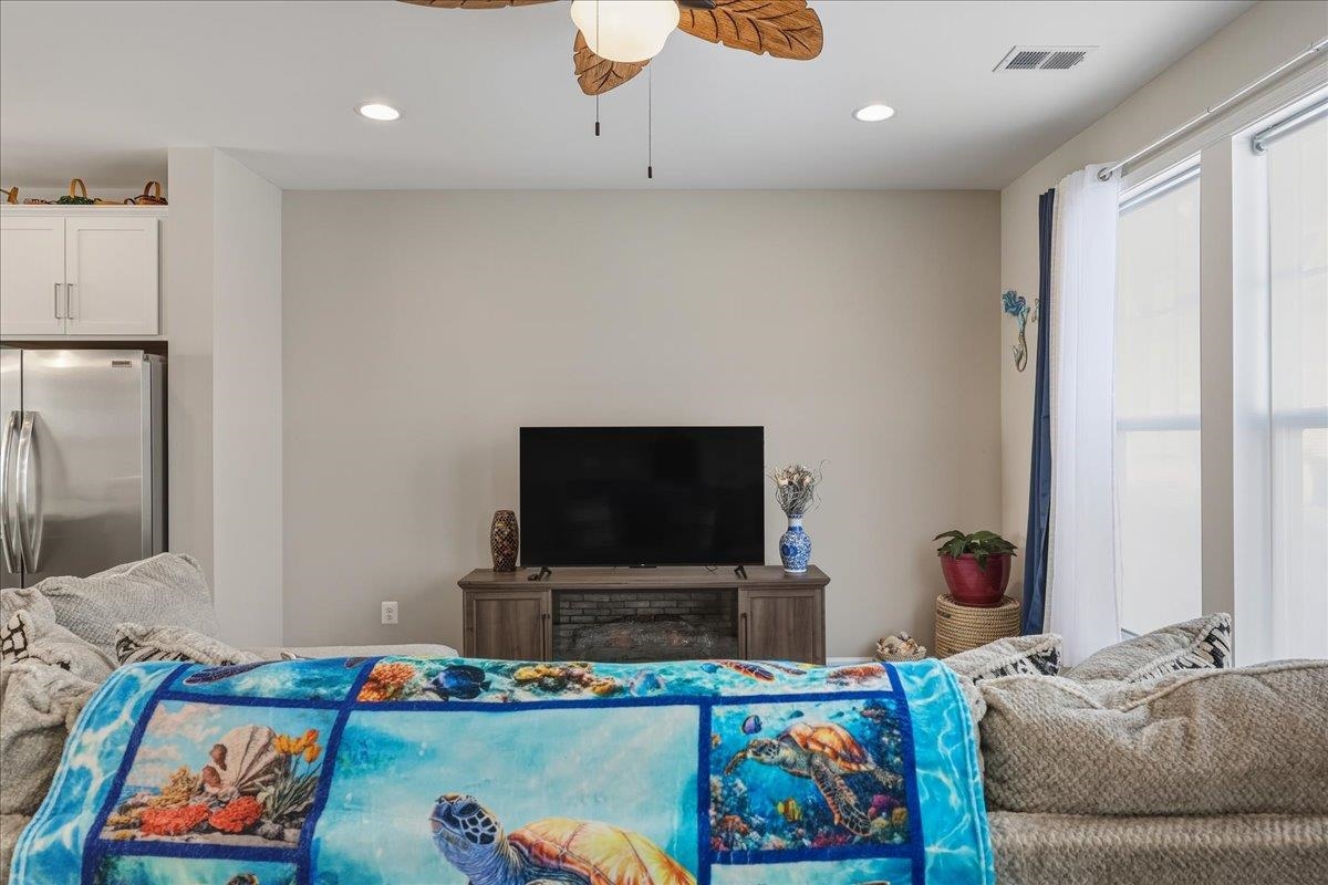 3262 CHARLESTON BLVD, ROCKINGHAM, Virginia 22801, 3 Bedrooms Bedrooms, ,2 BathroomsBathrooms,Residential,3262 CHARLESTON BLVD,673264 MLS # 673264