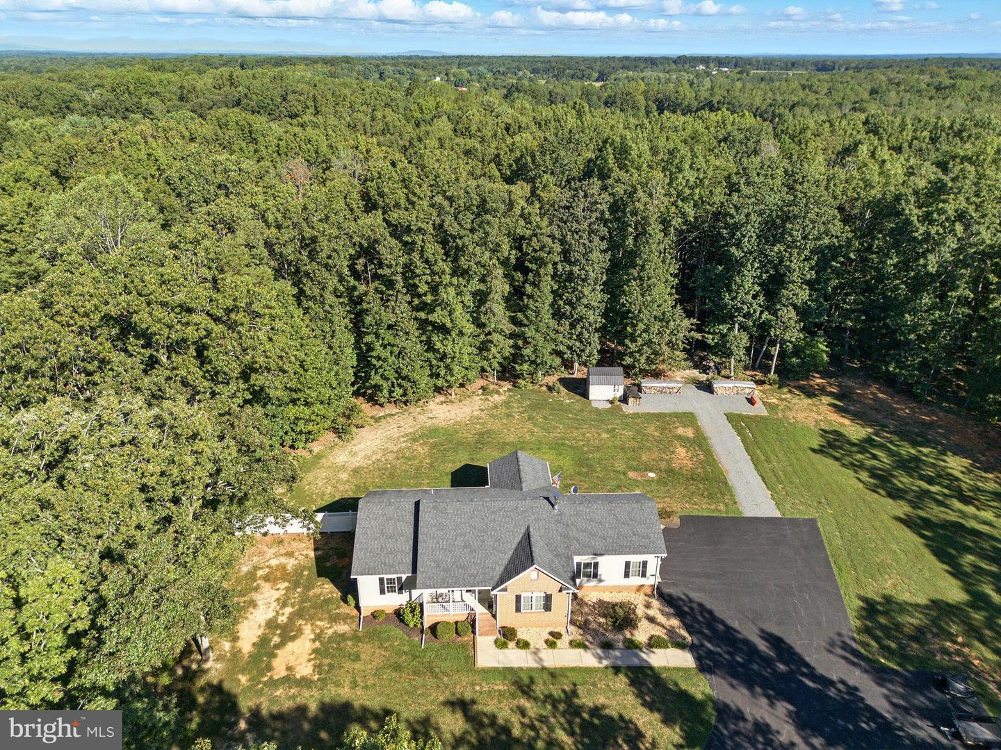 32459 JACOB LN, LOCUST GROVE, Virginia 22508, 3 Bedrooms Bedrooms, ,2 BathroomsBathrooms,Residential,For sale,32459 JACOB LN,VAOR2013066 MLS # VAOR2013066