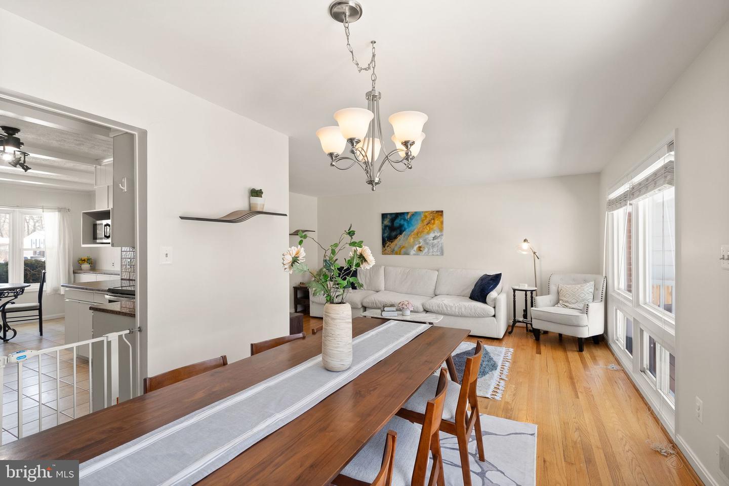 3232 ATLANTA ST, FAIRFAX, Virginia 22030, 3 Bedrooms Bedrooms, ,2 BathroomsBathrooms,Residential,For sale,3232 ATLANTA ST,VAFC2007678 MLS # VAFC2007678