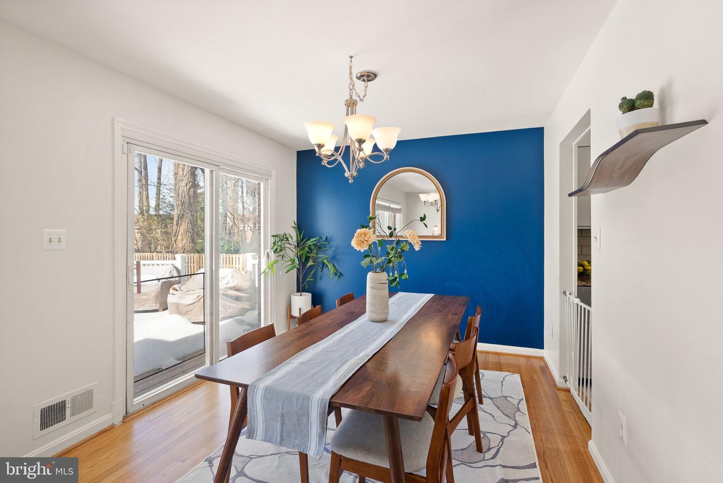 3232 ATLANTA ST, FAIRFAX, Virginia 22030, 3 Bedrooms Bedrooms, ,2 BathroomsBathrooms,Residential,For sale,3232 ATLANTA ST,VAFC2007678 MLS # VAFC2007678