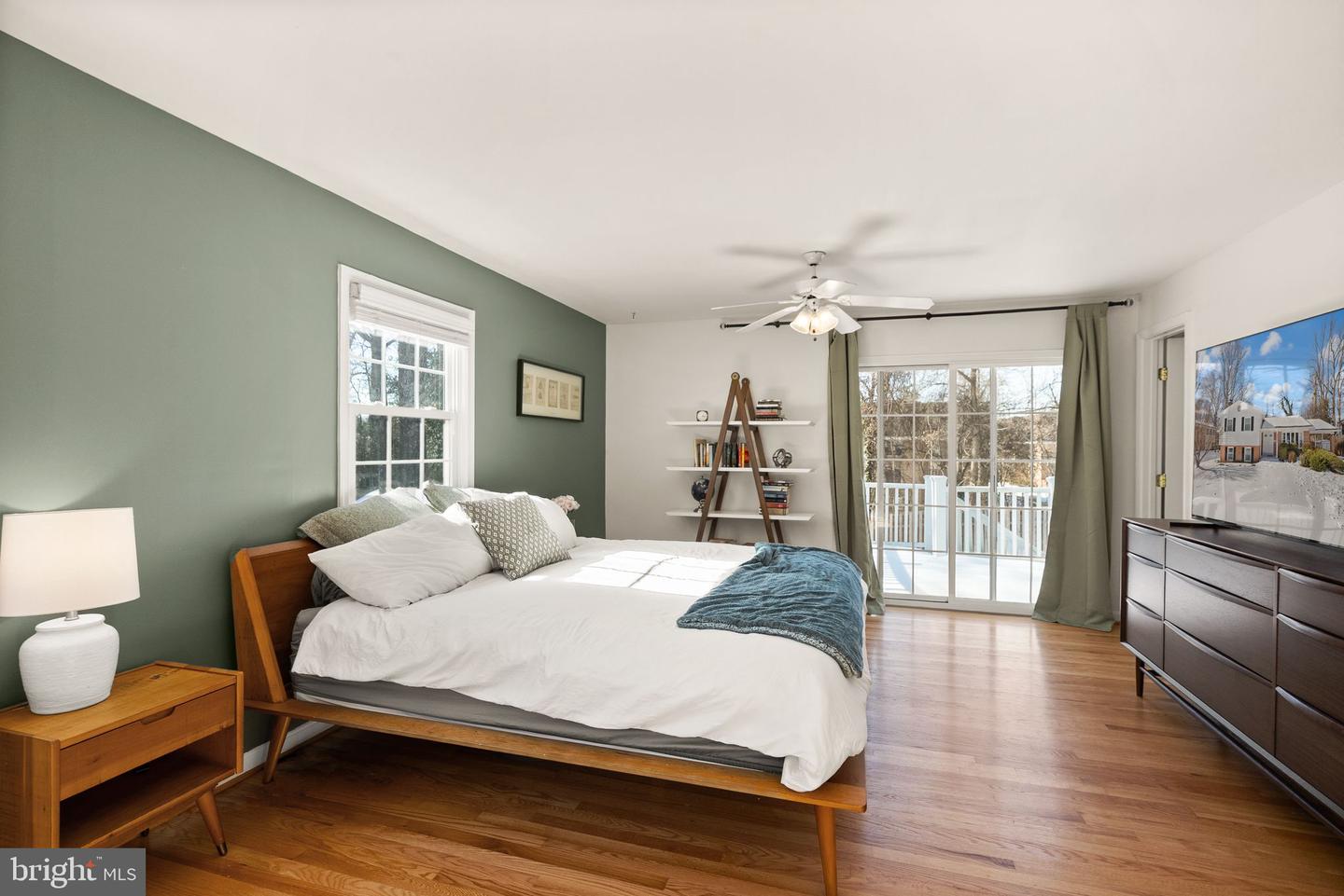 3232 ATLANTA ST, FAIRFAX, Virginia 22030, 3 Bedrooms Bedrooms, ,2 BathroomsBathrooms,Residential,For sale,3232 ATLANTA ST,VAFC2007678 MLS # VAFC2007678