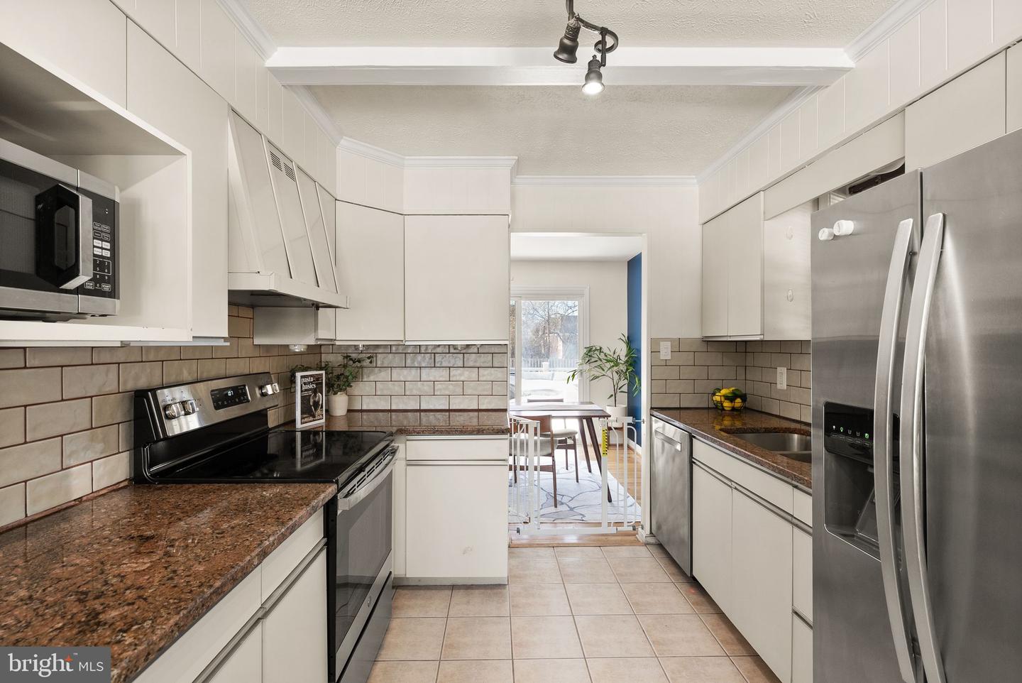 3232 ATLANTA ST, FAIRFAX, Virginia 22030, 3 Bedrooms Bedrooms, ,2 BathroomsBathrooms,Residential,For sale,3232 ATLANTA ST,VAFC2007678 MLS # VAFC2007678