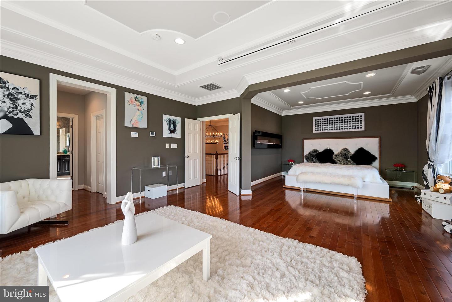 16070 SAINTE MARIE CT, HAMILTON, Virginia 20158, 4 Bedrooms Bedrooms, ,4 BathroomsBathrooms,Residential,For sale,16070 SAINTE MARIE CT,VALO2114262 MLS # VALO2114262