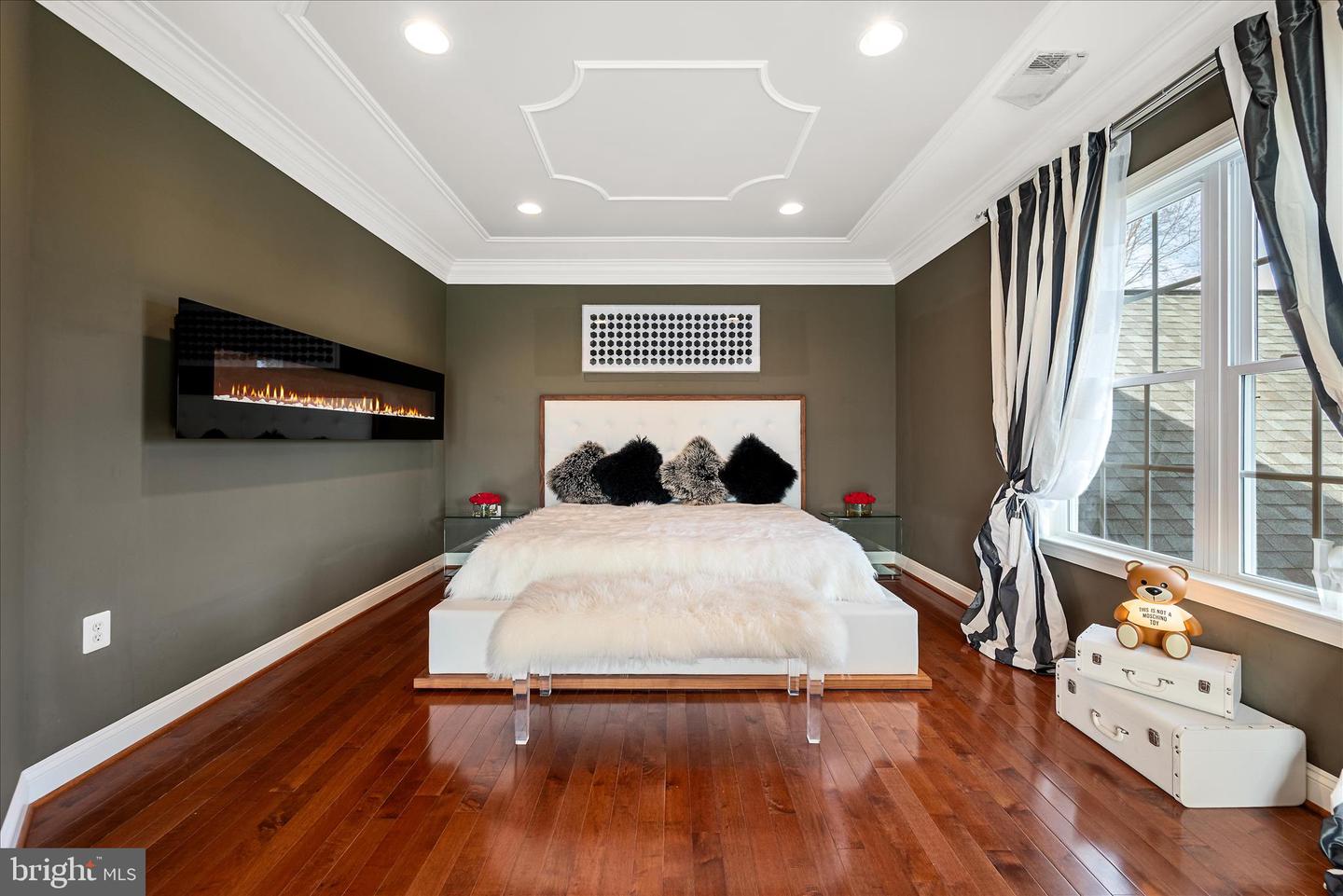 16070 SAINTE MARIE CT, HAMILTON, Virginia 20158, 4 Bedrooms Bedrooms, ,4 BathroomsBathrooms,Residential,For sale,16070 SAINTE MARIE CT,VALO2114262 MLS # VALO2114262