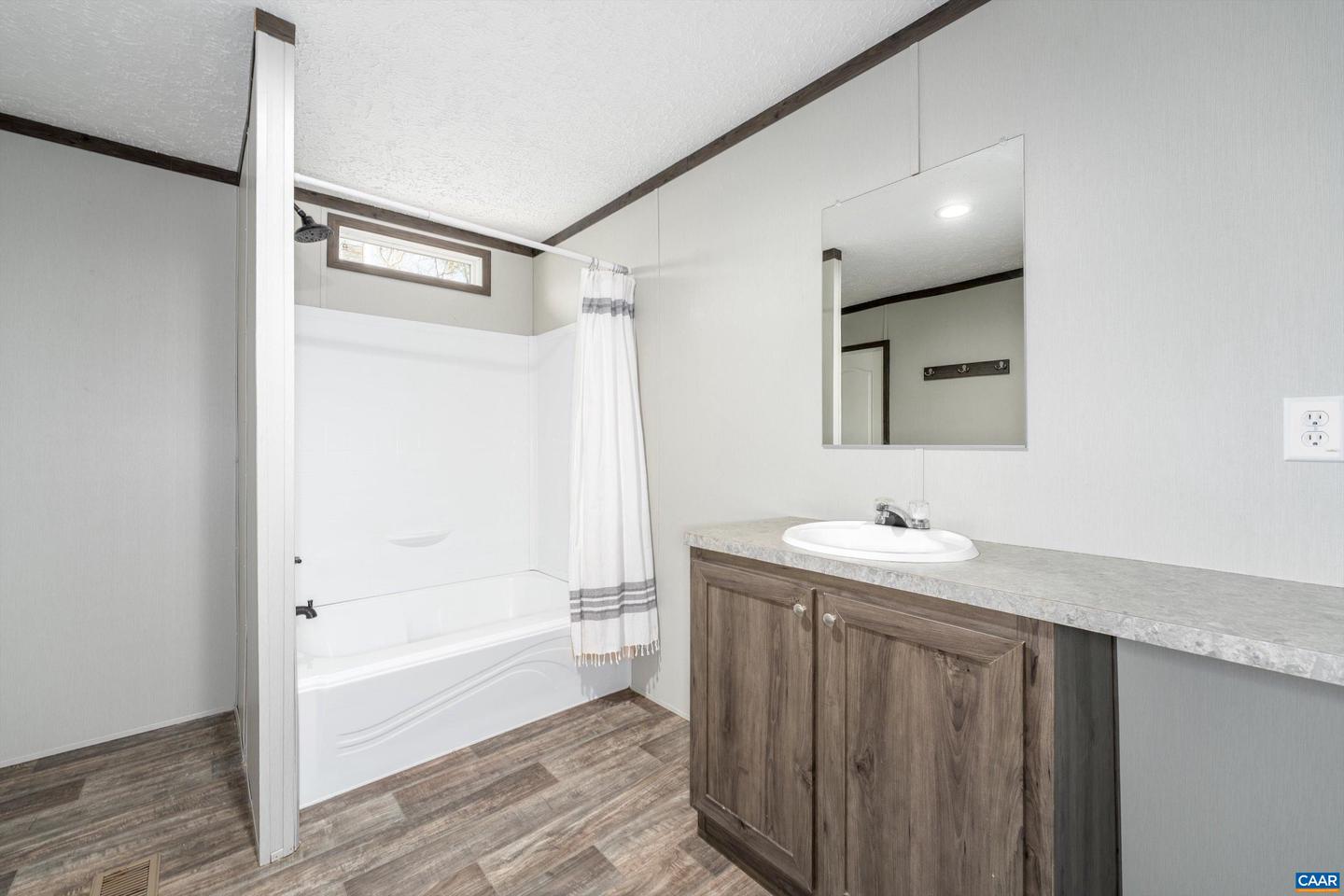 4433 SPOTSWOOD TRL, BARBOURSVILLE, Virginia 22923, 3 Bedrooms Bedrooms, ,2 BathroomsBathrooms,Residential,For sale,4433 SPOTSWOOD TRL,672681 MLS # 672681