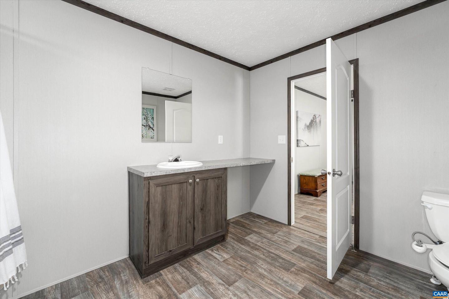 4433 SPOTSWOOD TRL, BARBOURSVILLE, Virginia 22923, 3 Bedrooms Bedrooms, ,2 BathroomsBathrooms,Residential,For sale,4433 SPOTSWOOD TRL,672681 MLS # 672681