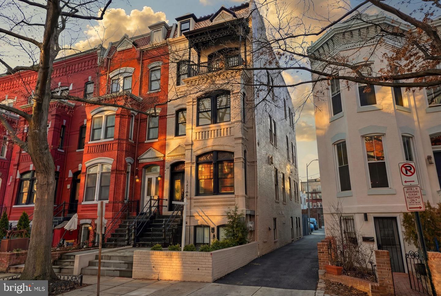 1628 15TH ST NW, WASHINGTON, District Of Columbia 20009, 4 Bedrooms Bedrooms, ,4 BathroomsBathrooms,Residential,For sale,1628 15TH ST NW,DCDC2243378 MLS # DCDC2243378