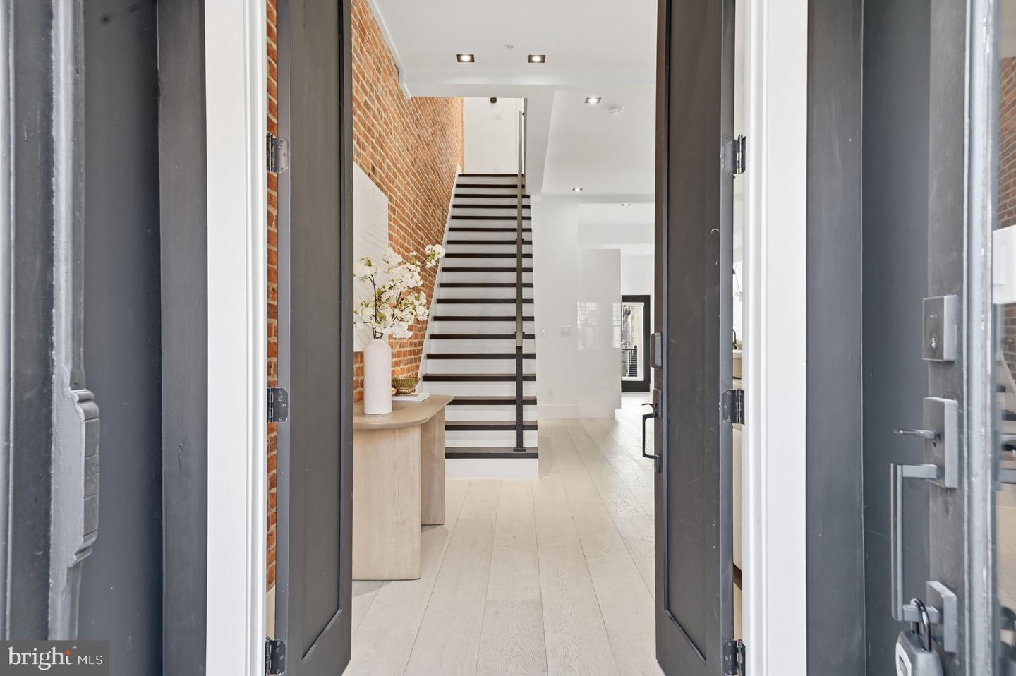 1628 15TH ST NW, WASHINGTON, District Of Columbia 20009, 4 Bedrooms Bedrooms, ,4 BathroomsBathrooms,Residential,For sale,1628 15TH ST NW,DCDC2243378 MLS # DCDC2243378