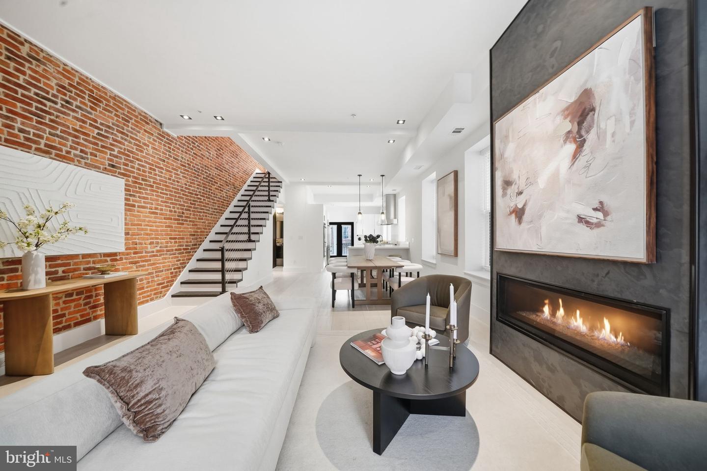 1628 15TH ST NW, WASHINGTON, District Of Columbia 20009, 4 Bedrooms Bedrooms, ,4 BathroomsBathrooms,Residential,For sale,1628 15TH ST NW,DCDC2243378 MLS # DCDC2243378