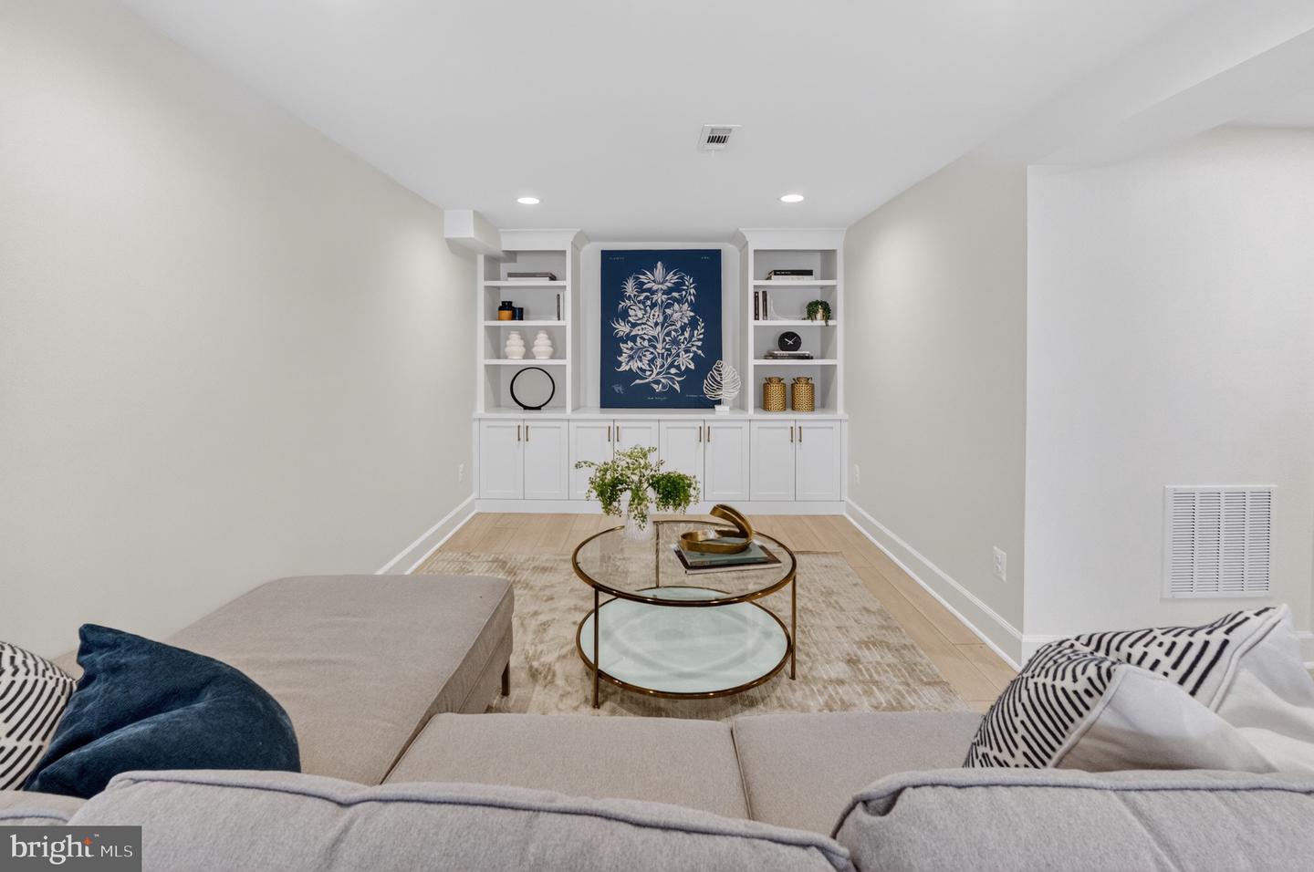 3262 ABERFOYLE PL NW, WASHINGTON, District Of Columbia 20015, 5 Bedrooms Bedrooms, ,4 BathroomsBathrooms,Residential,For sale,3262 ABERFOYLE PL NW,DCDC2243678 MLS # DCDC2243678 3262 ABERFOYLE PL NW, WASHINGTON, District Of Columbia 20015, 5 Bedrooms Bedrooms, ,4 BathroomsBathrooms,Residential,For sale,3262 ABERFOYLE PL NW,DCDC2243678 MLS # DCDC2243678