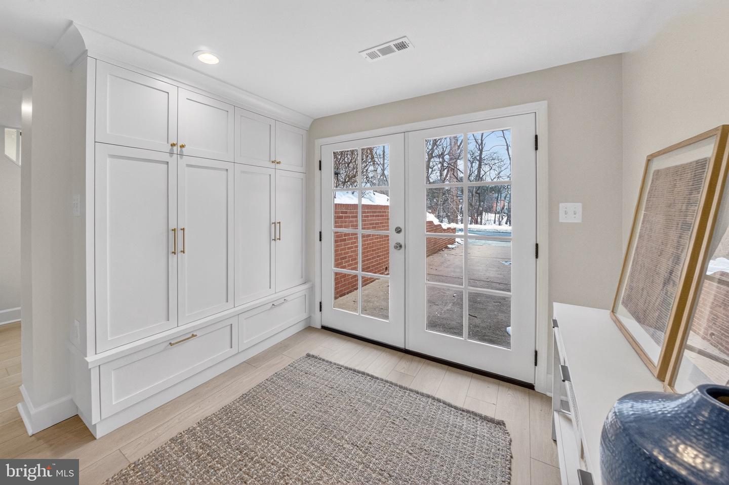 3262 ABERFOYLE PL NW, WASHINGTON, District Of Columbia 20015, 5 Bedrooms Bedrooms, ,4 BathroomsBathrooms,Residential,For sale,3262 ABERFOYLE PL NW,DCDC2243678 MLS # DCDC2243678 3262 ABERFOYLE PL NW, WASHINGTON, District Of Columbia 20015, 5 Bedrooms Bedrooms, ,4 BathroomsBathrooms,Residential,For sale,3262 ABERFOYLE PL NW,DCDC2243678 MLS # DCDC2243678