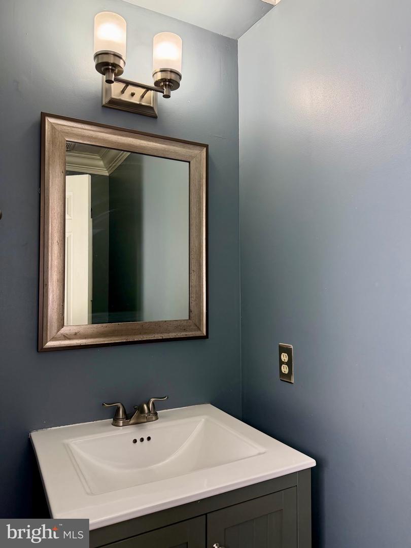 11719 GORDON RD, FREDERICKSBURG, Virginia 22407, 3 Bedrooms Bedrooms, 5 Rooms Rooms,2 BathroomsBathrooms,Residential,For sale,11719 GORDON RD,VASP2038950 MLS # VASP2038950