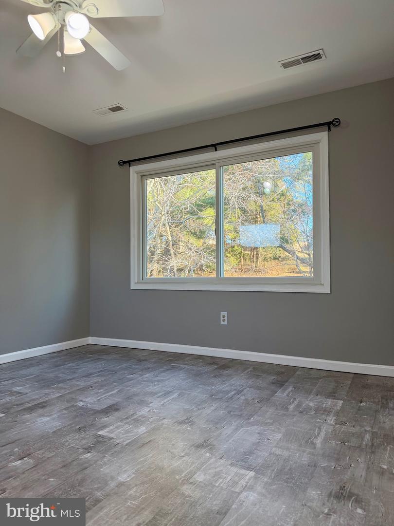 11719 GORDON RD, FREDERICKSBURG, Virginia 22407, 3 Bedrooms Bedrooms, 5 Rooms Rooms,2 BathroomsBathrooms,Residential,For sale,11719 GORDON RD,VASP2038950 MLS # VASP2038950