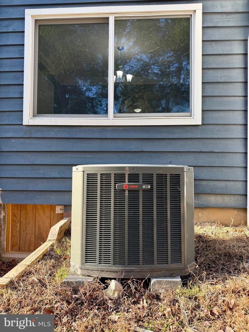 11719 GORDON RD, FREDERICKSBURG, Virginia 22407, 3 Bedrooms Bedrooms, 5 Rooms Rooms,2 BathroomsBathrooms,Residential,For sale,11719 GORDON RD,VASP2038950 MLS # VASP2038950