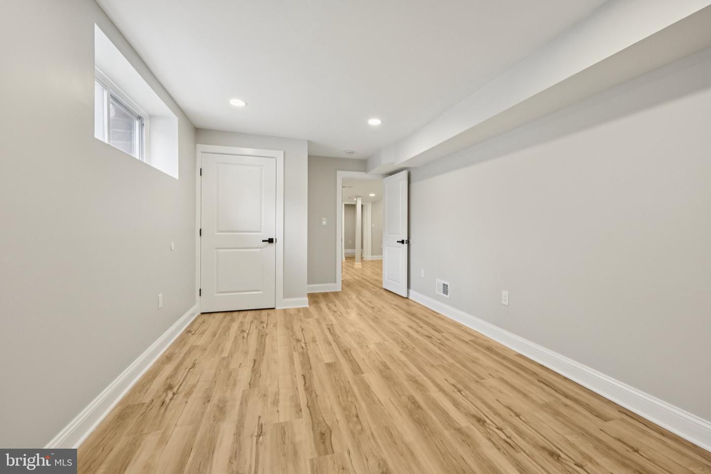 1335 MAPLE VIEW PL SE, WASHINGTON, District Of Columbia 20020, 5 Bedrooms Bedrooms, ,2 BathroomsBathrooms,Residential,For sale,1335 MAPLE VIEW PL SE,DCDC2243846 MLS # DCDC2243846 1335 MAPLE VIEW PL SE, WASHINGTON, District Of Columbia 20020, 5 Bedrooms Bedrooms, ,2 BathroomsBathrooms,Residential,For sale,1335 MAPLE VIEW PL SE,DCDC2243846 MLS # DCDC2243846