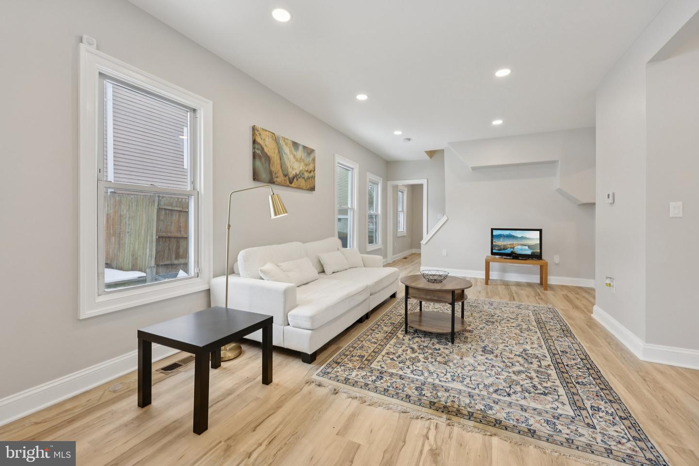 1335 MAPLE VIEW PL SE, WASHINGTON, District Of Columbia 20020, 5 Bedrooms Bedrooms, ,2 BathroomsBathrooms,Residential,For sale,1335 MAPLE VIEW PL SE,DCDC2243846 MLS # DCDC2243846 1335 MAPLE VIEW PL SE, WASHINGTON, District Of Columbia 20020, 5 Bedrooms Bedrooms, ,2 BathroomsBathrooms,Residential,For sale,1335 MAPLE VIEW PL SE,DCDC2243846 MLS # DCDC2243846