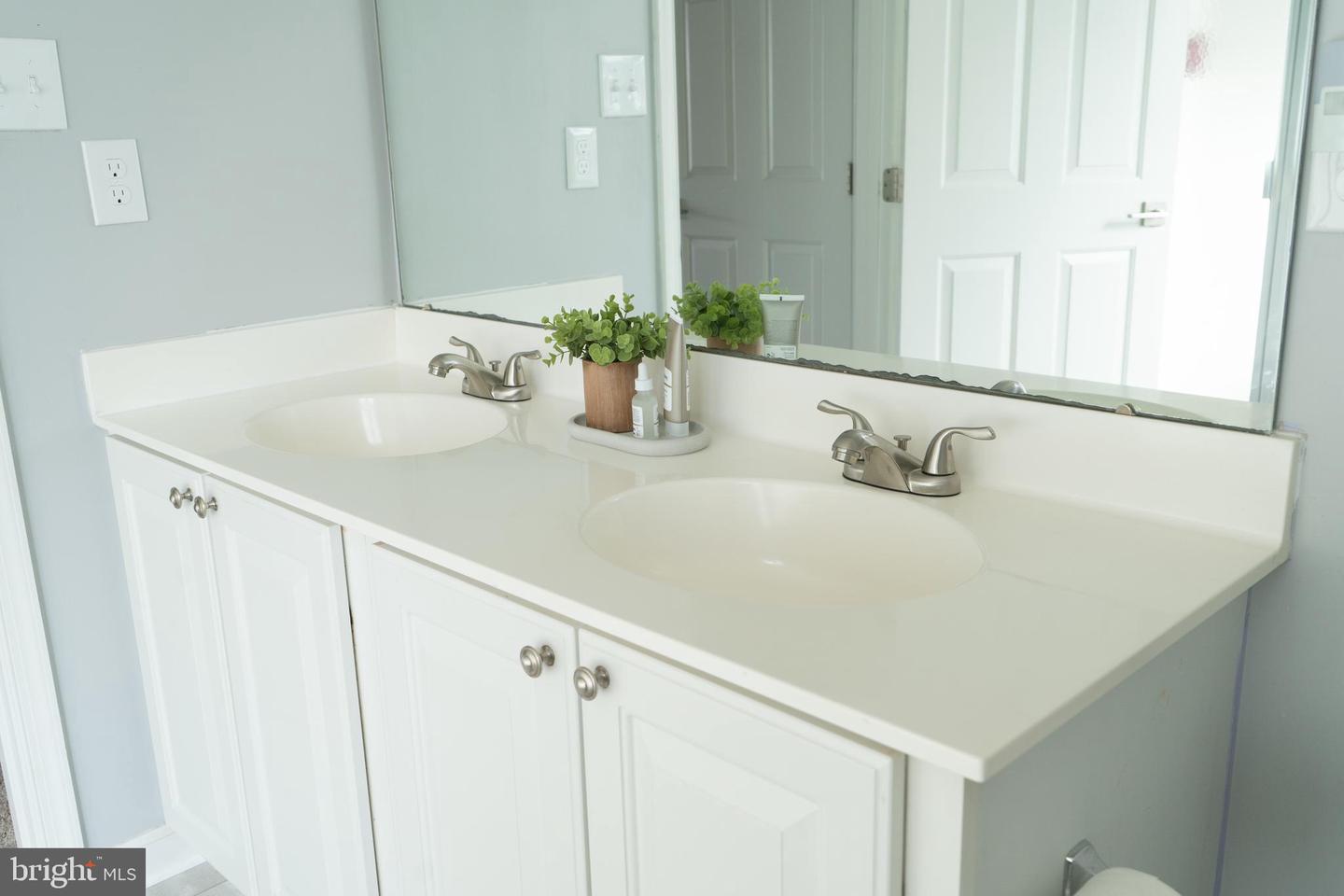 154 BASALT DR, FREDERICKSBURG, Virginia 22406, 4 Bedrooms Bedrooms, ,3 BathroomsBathrooms,Residential,For sale,154 BASALT DR,VAST2045602 MLS # VAST2045602 154 BASALT DR, FREDERICKSBURG, Virginia 22406, 4 Bedrooms Bedrooms, ,3 BathroomsBathrooms,Residential,For sale,154 BASALT DR,VAST2045602 MLS # VAST2045602