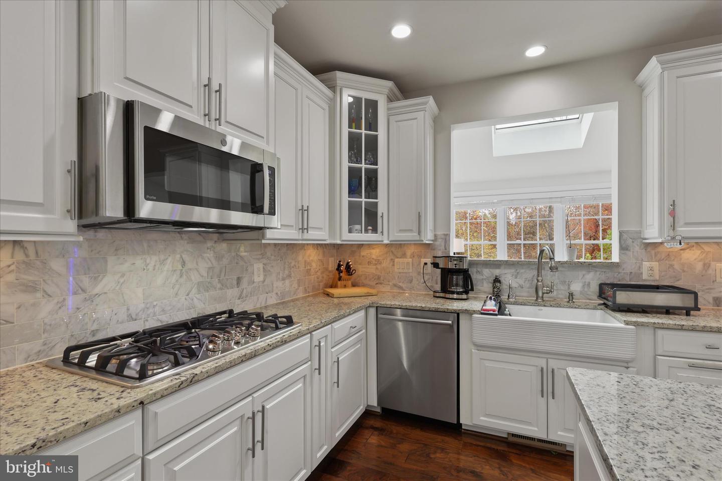 5806 WATERLOO BRIDGE CIR, HAYMARKET, Virginia 20169, 5 Bedrooms Bedrooms, ,5 BathroomsBathrooms,Residential,For sale,5806 WATERLOO BRIDGE CIR,VAPW2111644 MLS # VAPW2111644 5806 WATERLOO BRIDGE CIR, HAYMARKET, Virginia 20169, 5 Bedrooms Bedrooms, ,5 BathroomsBathrooms,Residential,For sale,5806 WATERLOO BRIDGE CIR,VAPW2111644 MLS # VAPW2111644