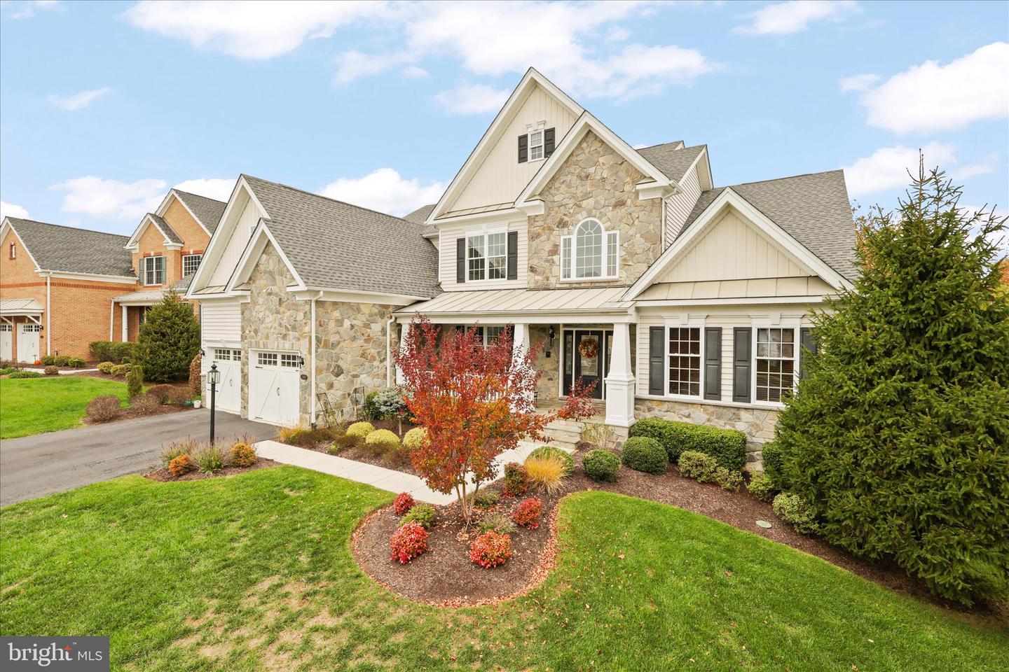 5806 WATERLOO BRIDGE CIR, HAYMARKET, Virginia 20169, 5 Bedrooms Bedrooms, ,5 BathroomsBathrooms,Residential,For sale,5806 WATERLOO BRIDGE CIR,VAPW2111644 MLS # VAPW2111644 5806 WATERLOO BRIDGE CIR, HAYMARKET, Virginia 20169, 5 Bedrooms Bedrooms, ,5 BathroomsBathrooms,Residential,For sale,5806 WATERLOO BRIDGE CIR,VAPW2111644 MLS # VAPW2111644