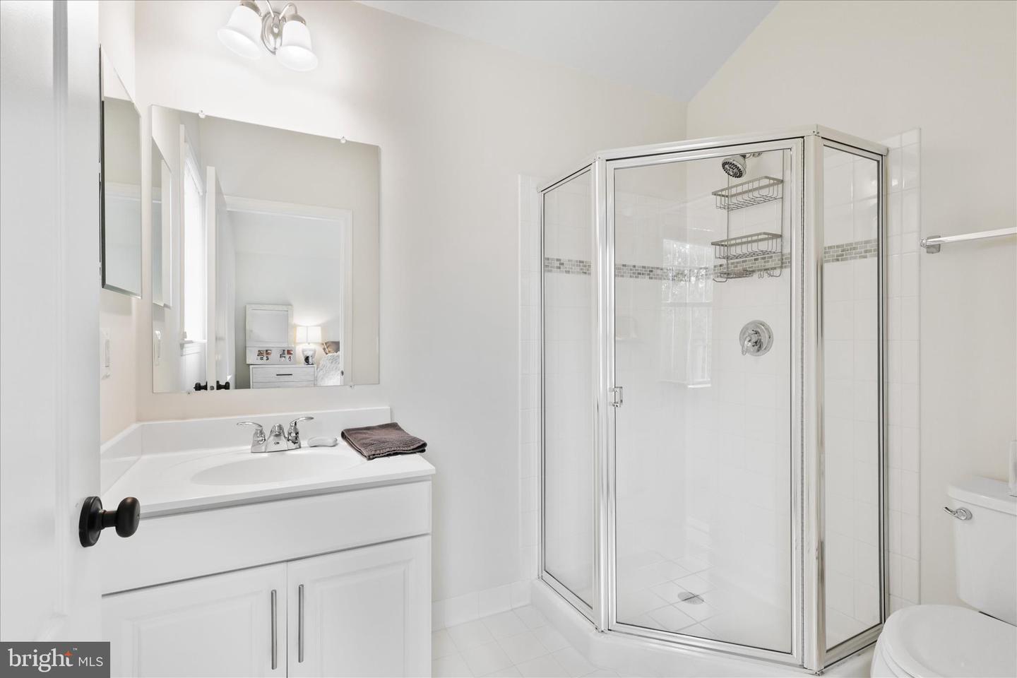 5806 WATERLOO BRIDGE CIR, HAYMARKET, Virginia 20169, 5 Bedrooms Bedrooms, ,5 BathroomsBathrooms,Residential,For sale,5806 WATERLOO BRIDGE CIR,VAPW2111644 MLS # VAPW2111644 5806 WATERLOO BRIDGE CIR, HAYMARKET, Virginia 20169, 5 Bedrooms Bedrooms, ,5 BathroomsBathrooms,Residential,For sale,5806 WATERLOO BRIDGE CIR,VAPW2111644 MLS # VAPW2111644