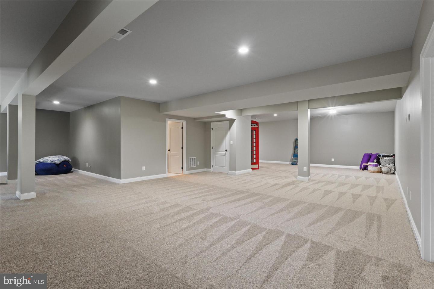 5806 WATERLOO BRIDGE CIR, HAYMARKET, Virginia 20169, 5 Bedrooms Bedrooms, ,5 BathroomsBathrooms,Residential,For sale,5806 WATERLOO BRIDGE CIR,VAPW2111644 MLS # VAPW2111644 5806 WATERLOO BRIDGE CIR, HAYMARKET, Virginia 20169, 5 Bedrooms Bedrooms, ,5 BathroomsBathrooms,Residential,For sale,5806 WATERLOO BRIDGE CIR,VAPW2111644 MLS # VAPW2111644