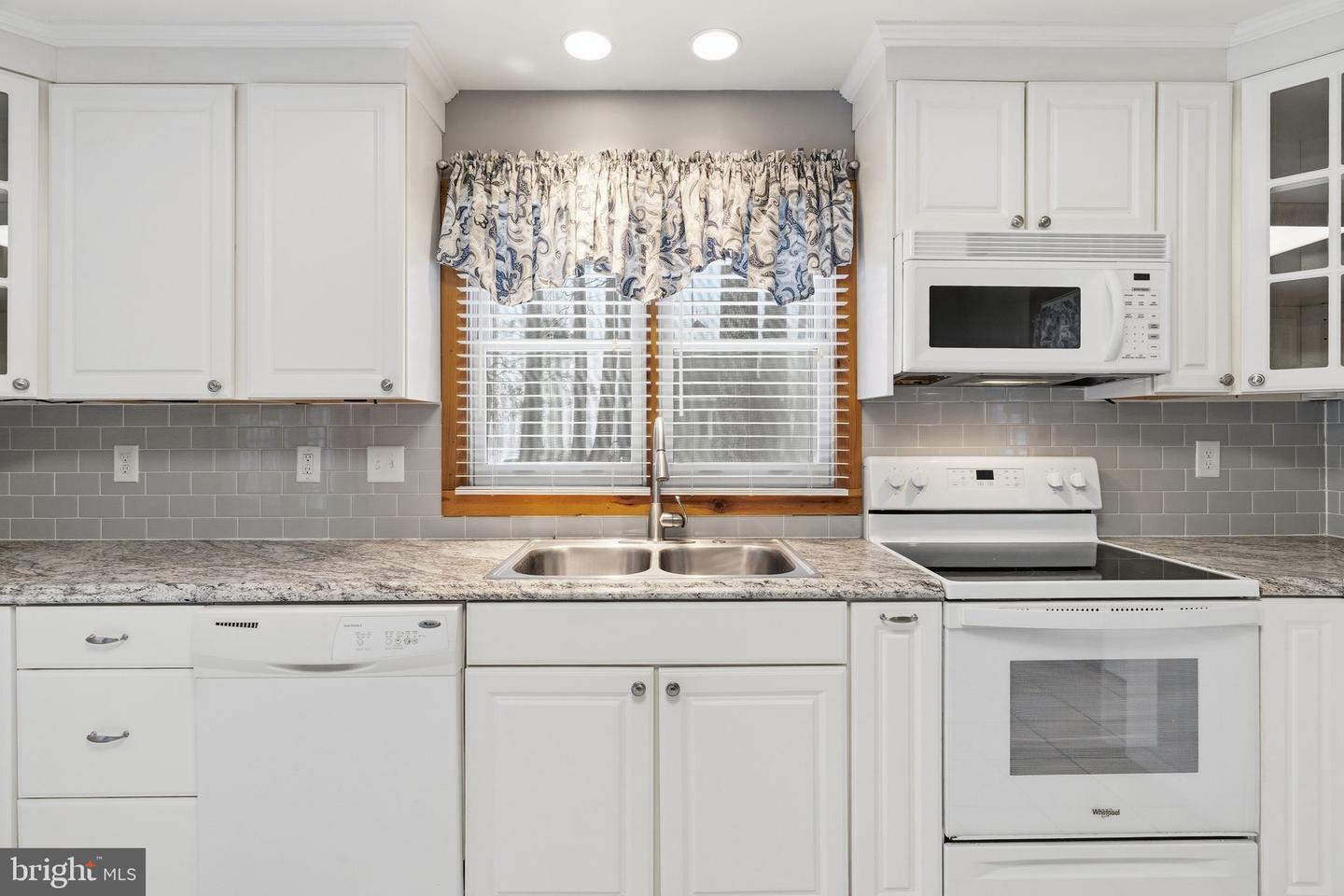 453 LOST VALLEY RD, MADISON, Virginia 22727, 3 Bedrooms Bedrooms, ,2 BathroomsBathrooms,Residential,For sale,453 LOST VALLEY RD,VAMA2002600 MLS # VAMA2002600 453 LOST VALLEY RD, MADISON, Virginia 22727, 3 Bedrooms Bedrooms, ,2 BathroomsBathrooms,Residential,For sale,453 LOST VALLEY RD,VAMA2002600 MLS # VAMA2002600