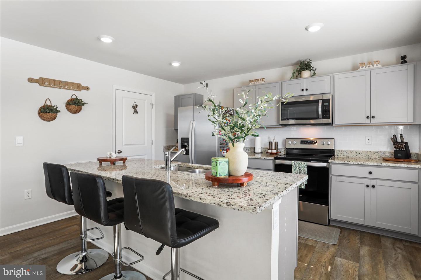 350 MESA CT, BROADWAY, Virginia 22815, 4 Bedrooms Bedrooms, 15 Rooms Rooms,2 BathroomsBathrooms,Residential,For sale,350 MESA CT,VARO2002838 MLS # VARO2002838